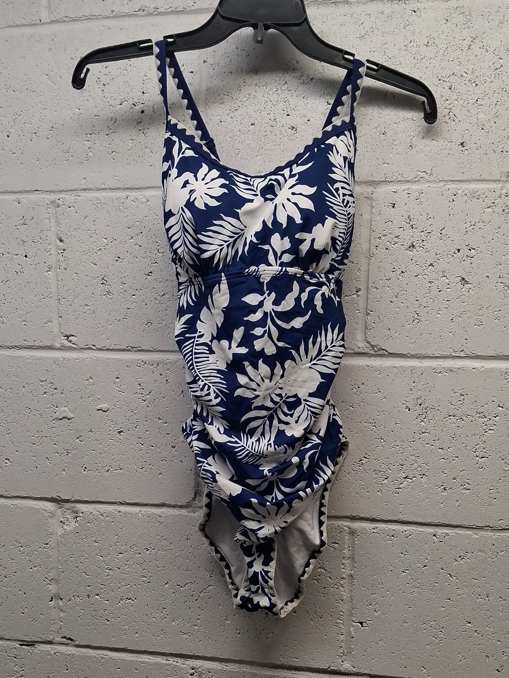 NWT Women's One Piece Swimsuit Tummy Control Slimming Bathing Suit Ruched Sides